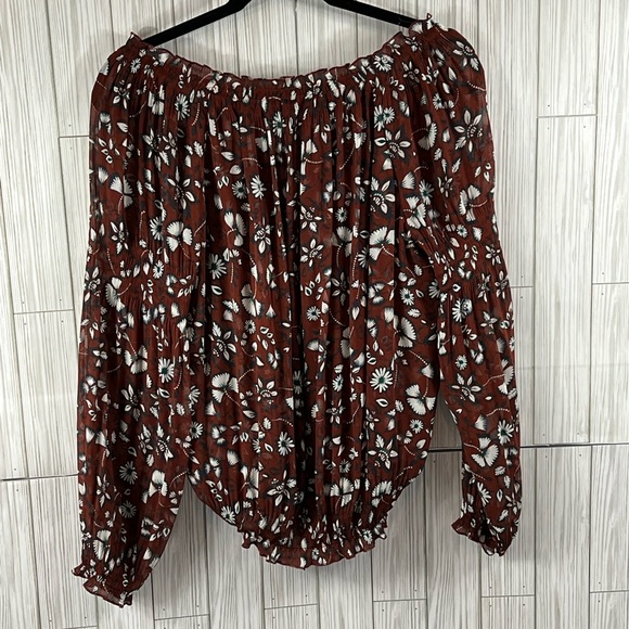 Express Floral Tunic, Gathered Ballerina V-Neck - Picture 2 of 5